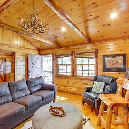 New The Deer Cabin Peaceful Refuge In East Texas Ben Wheeler Buitenkant foto