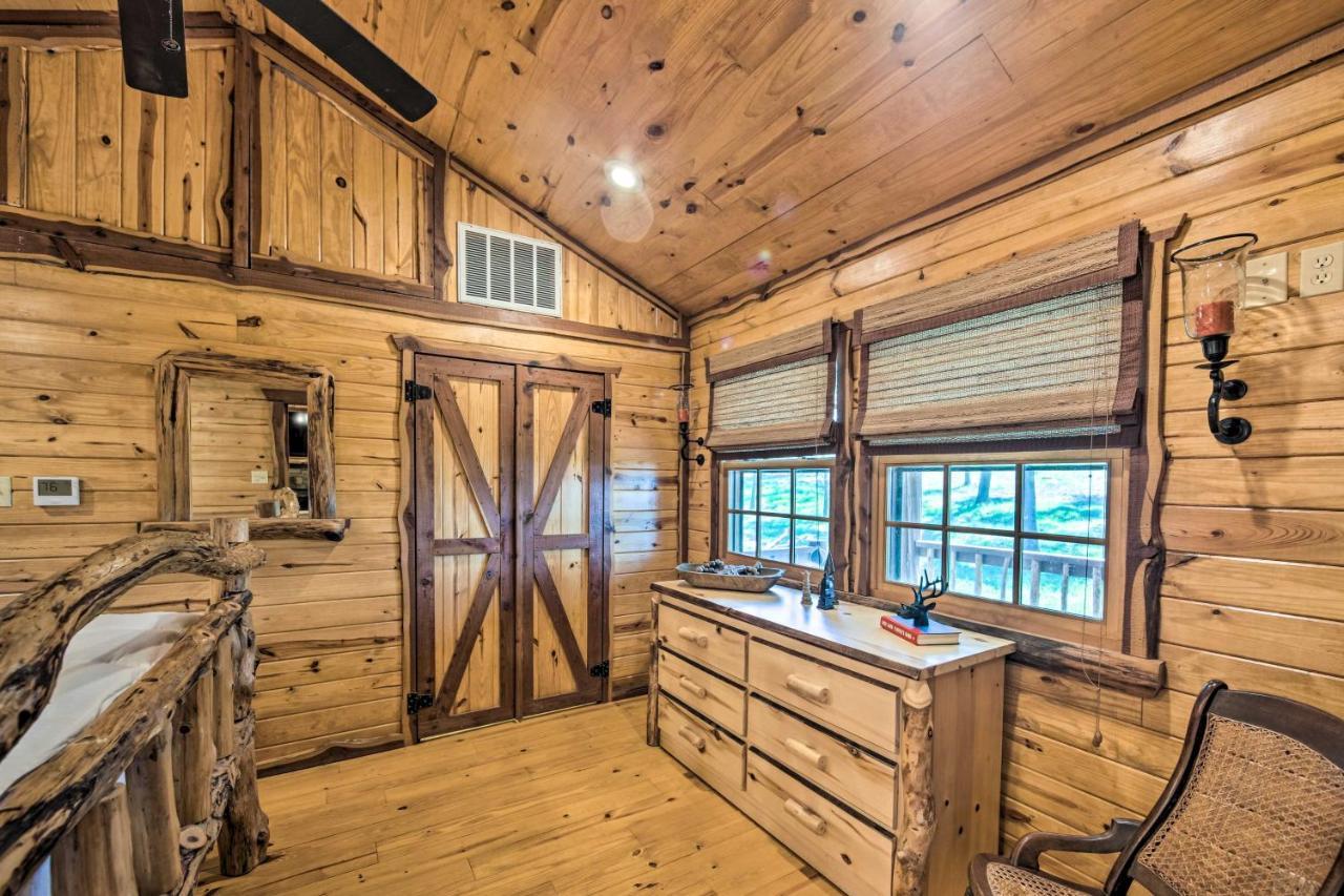 New The Deer Cabin Peaceful Refuge In East Texas Ben Wheeler Buitenkant foto
