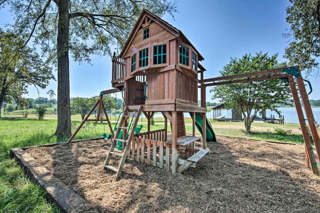New The Deer Cabin Peaceful Refuge In East Texas Ben Wheeler Buitenkant foto